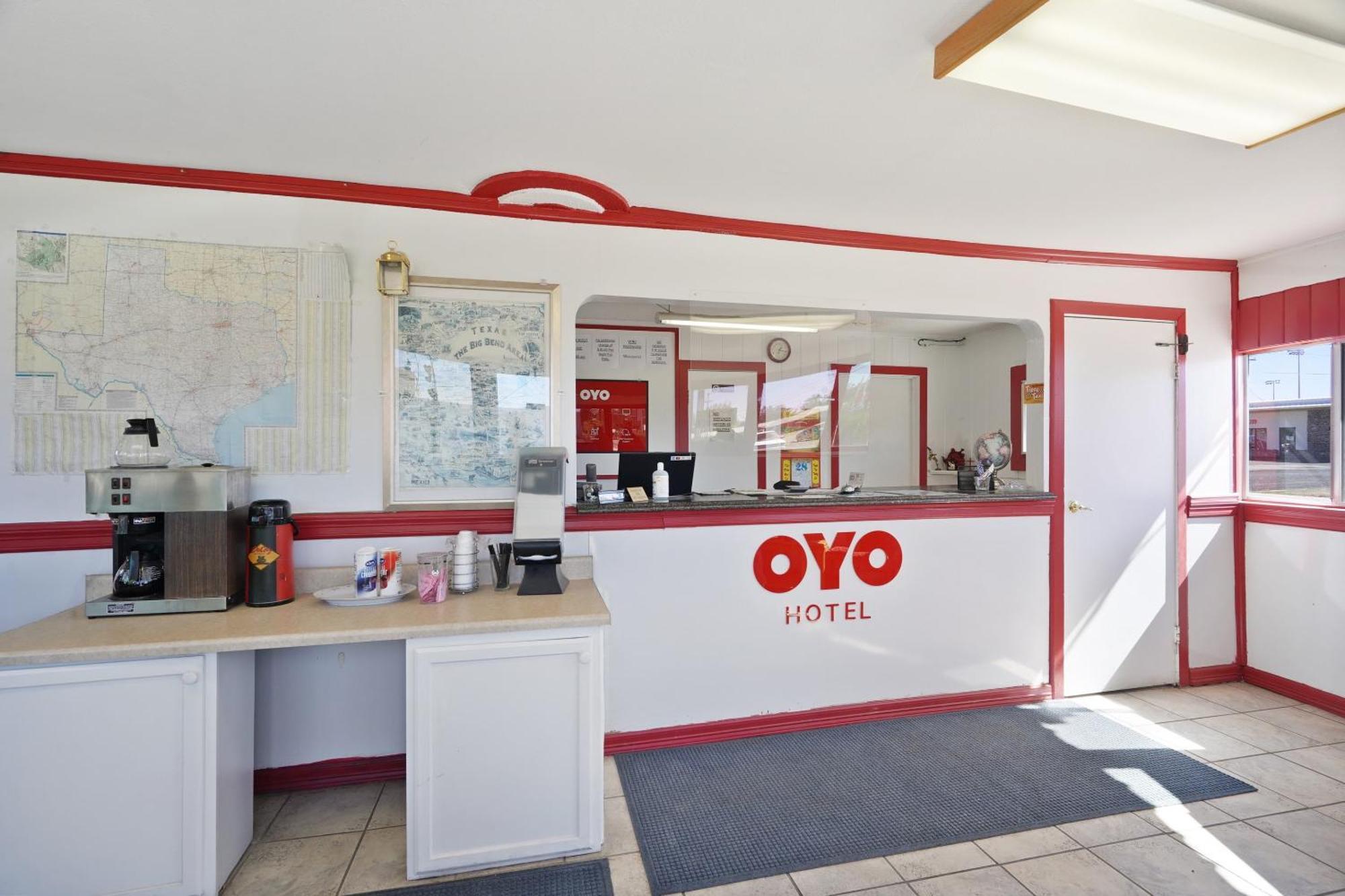 Oyo Alpine Tx Near Big Bend National Park Hotel Exterior photo